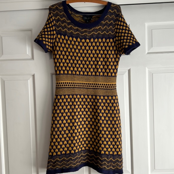 Romeo and Juliet Couture blue and gold sweater dress, size M in good condition - Picture 2 of 7